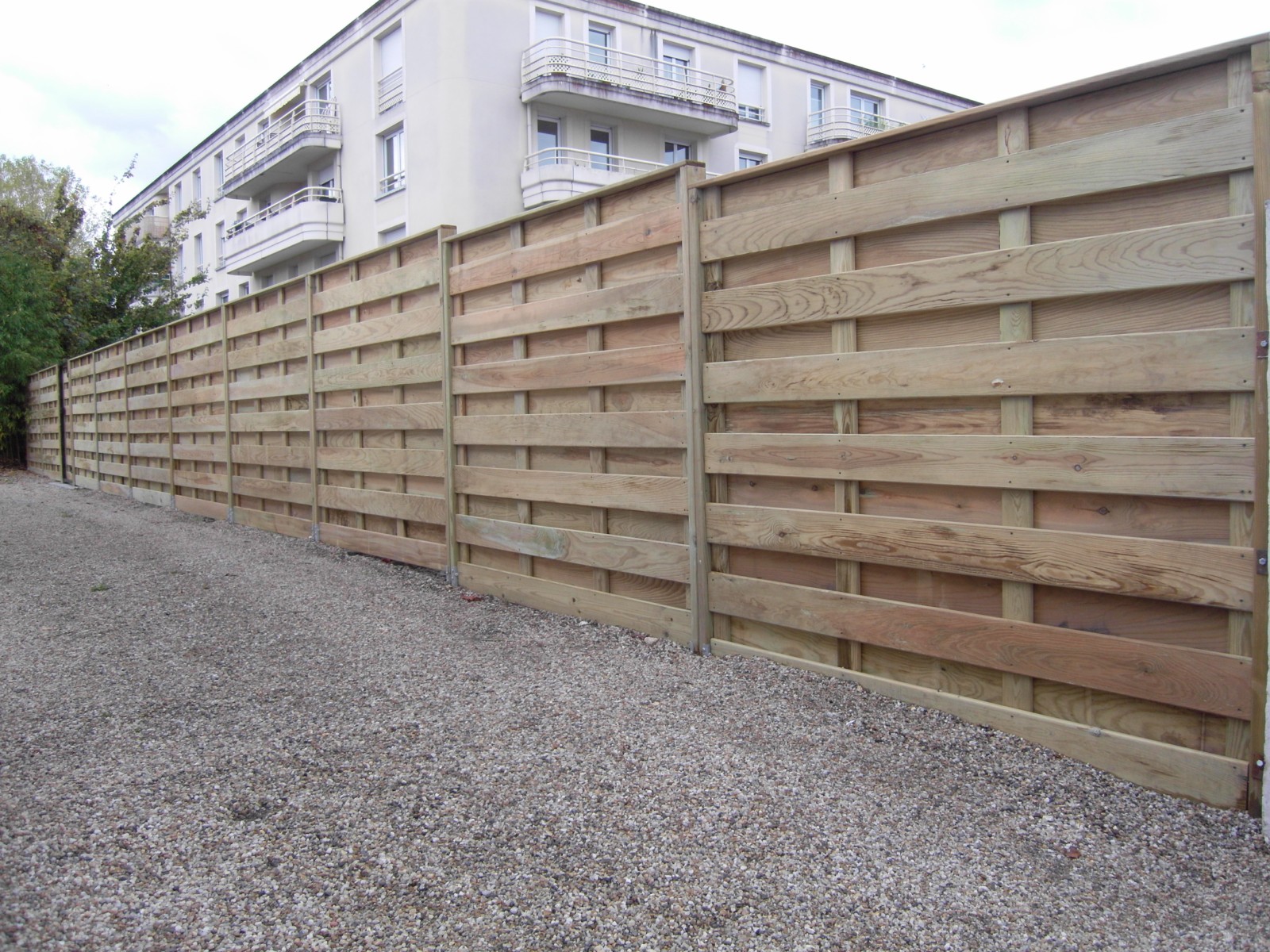 Clôture en bois sur mesure