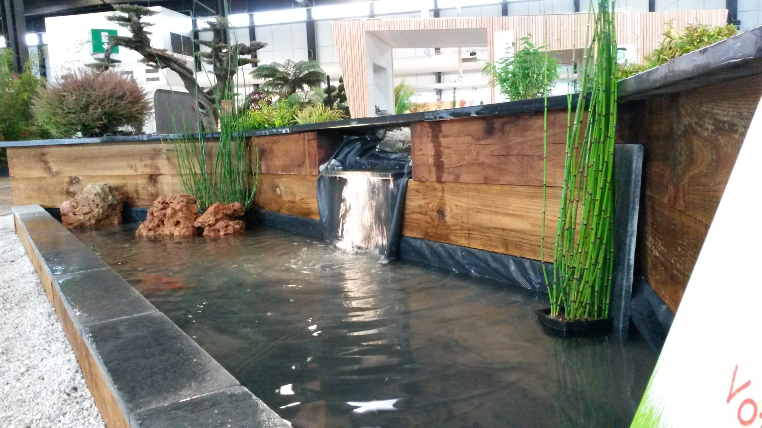 Bassin et lame d'eau à Vivons Maison 2015