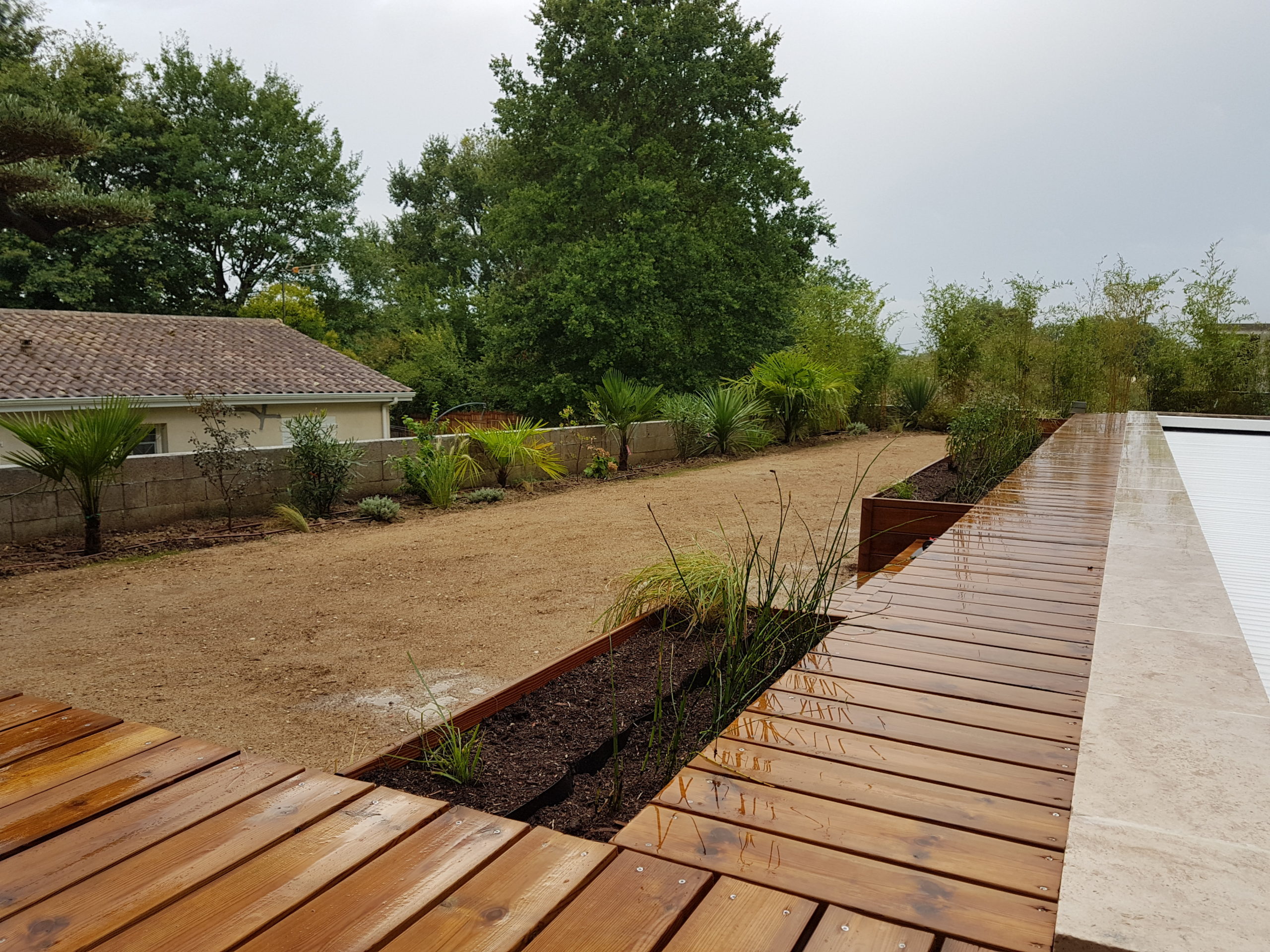 Réalisation de jardinière à aromatiques et d'un escalier