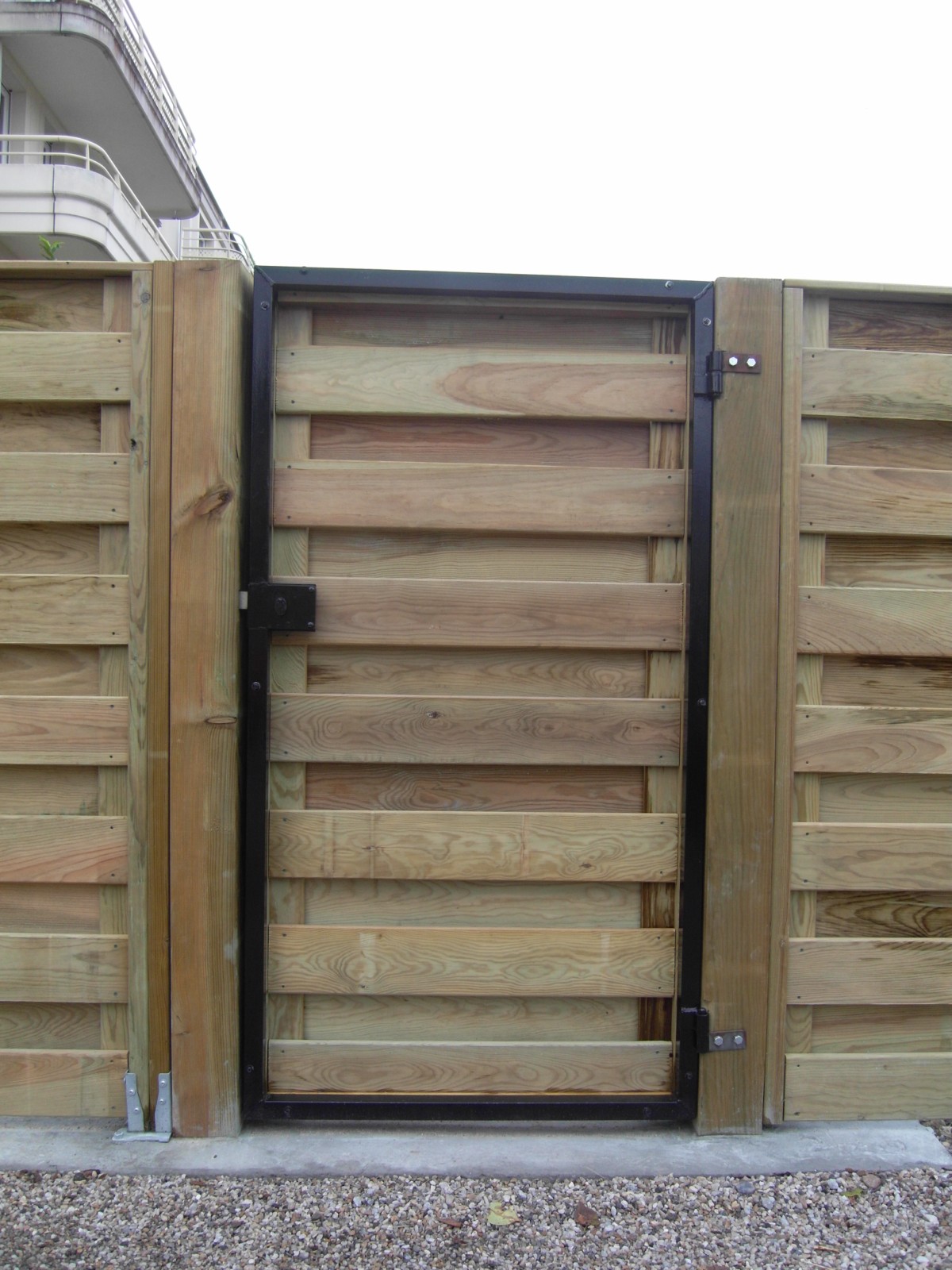 Portillon en bois sur mesure