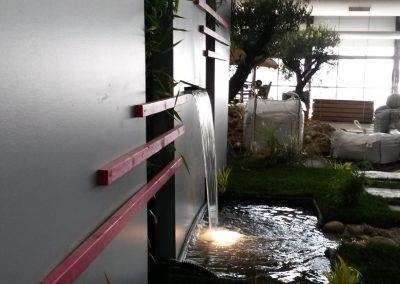 Eclairage sous lame d'eau