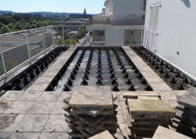 Démontage des dalles de béton