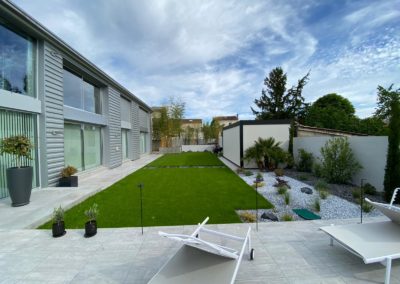 Massif finalisé jardin moderne